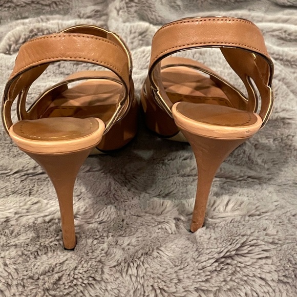 Enzo Angiolini (8 1/2) tan strappy heels - Picture 4 of 8